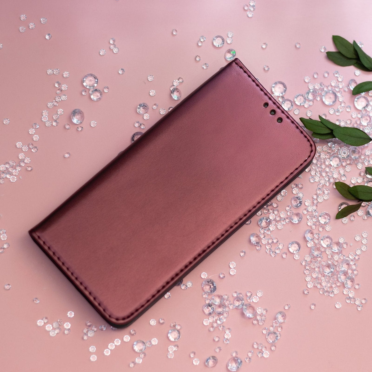 Vieds magnētiskais apvalks iPhone 17 6,3" / 18 6,3" bordo krāsā