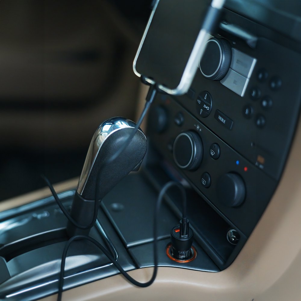 Maxlife auto lādētājs MXCC-04 PD QC 1x USB-C 1x USB 20W, melns