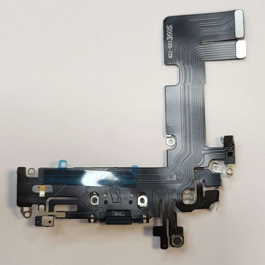 IPhone 13 uzlādes adapteris