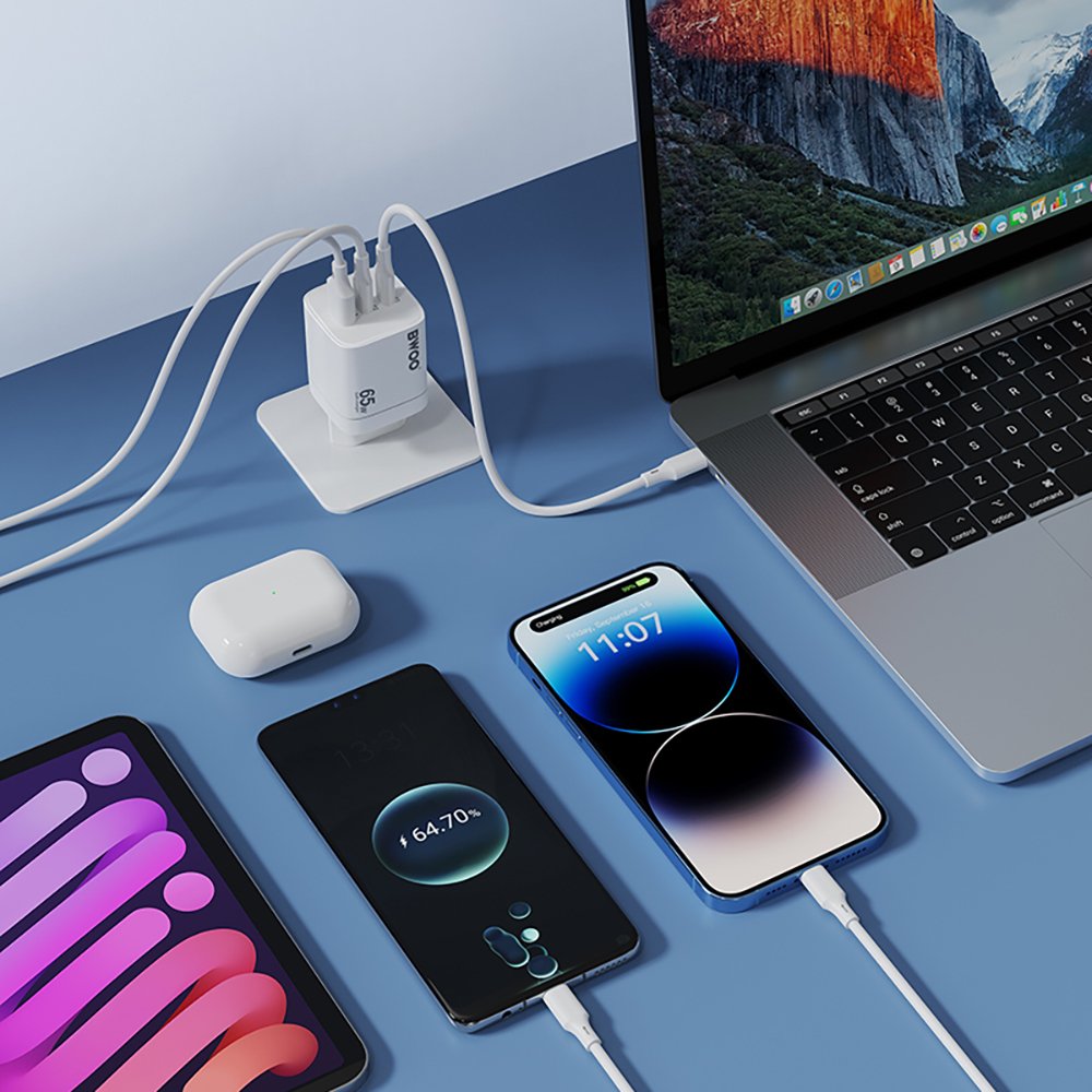 BWOO tīkla lādētājs CDA147PD 65W 2x USB-C port + USB-A, balts