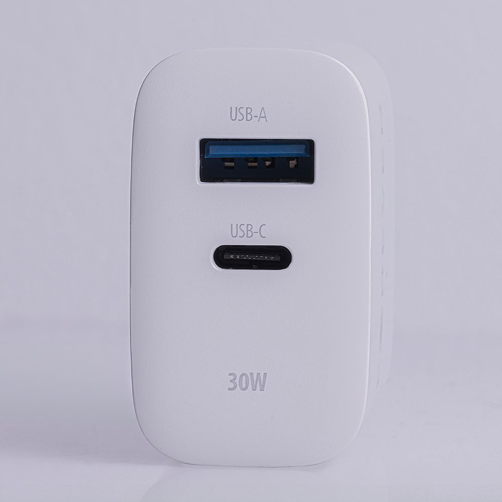 Forever TC-07-30AC PD QC lādētājs 1x USB-C 1x USB 30W balts + USB-C - USB-C kabelis 60W