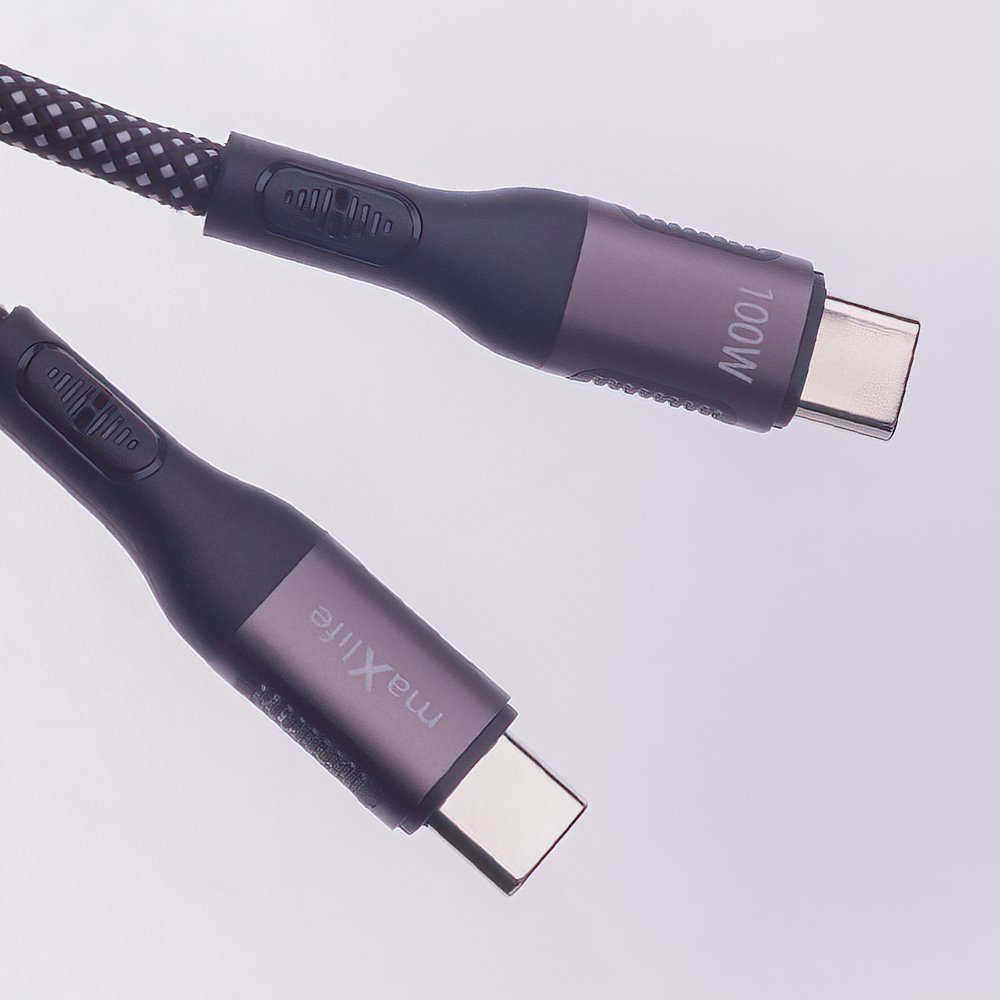 Maxlife MXUC-11 magnētiskais kabelis USB-C - USB-C 1,0 m 100W melns neilons