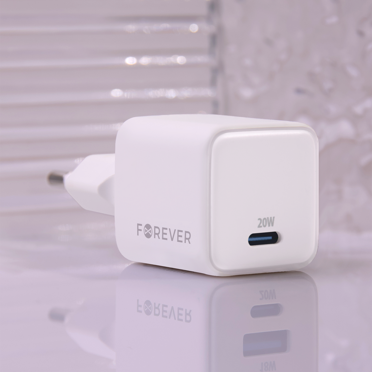 Forever lādētājs TC-08-20C GAN PD 1x USB-C 20W, balts