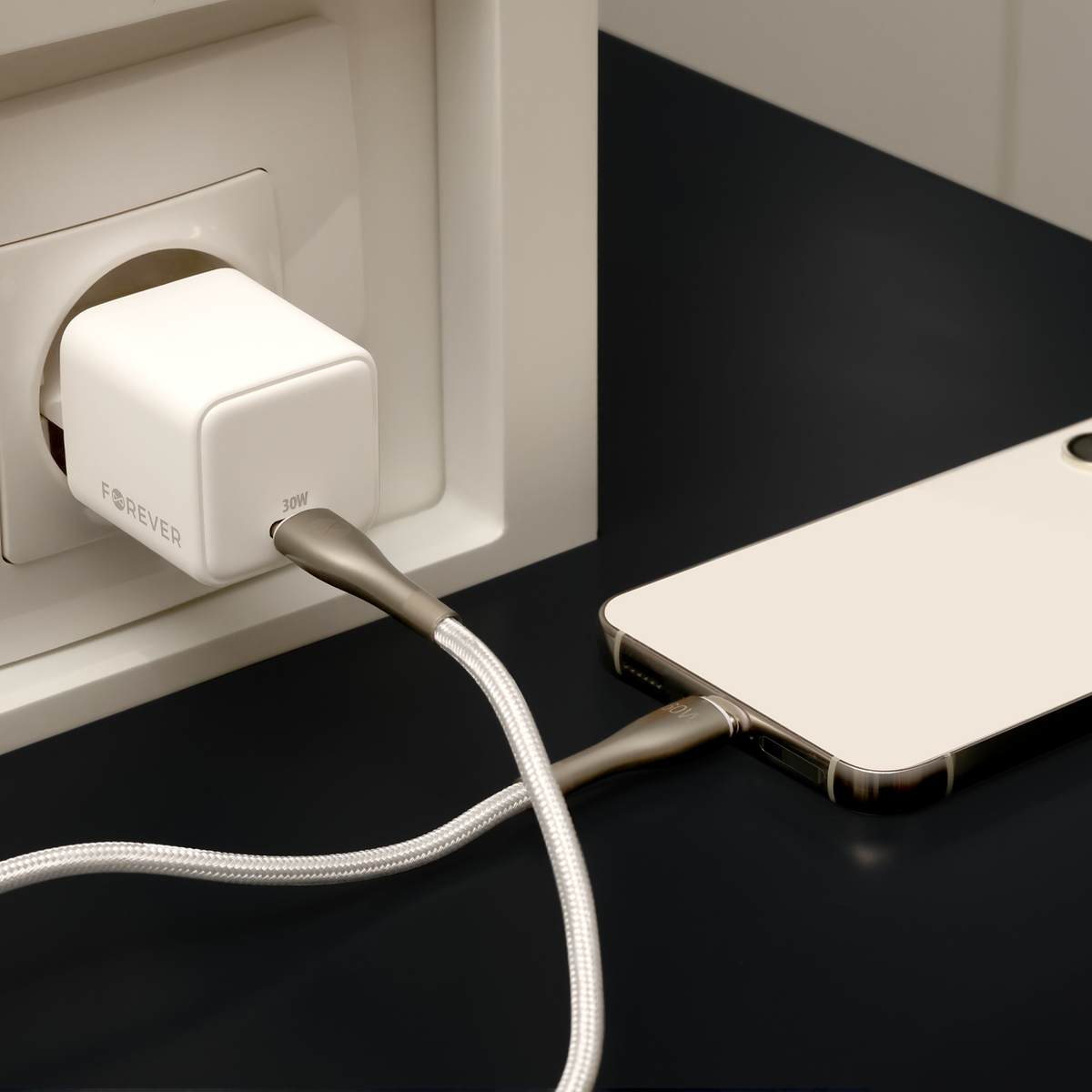 Forever lādētājs TC-08-30C GAN PD 1x USB-C 30W, balts
