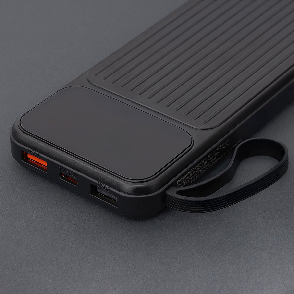 Maxlife pārnēsājamais akumulators ar iebūvētiem vadiem MXPB-06 PD QC 22,5W 10000 mAh melns