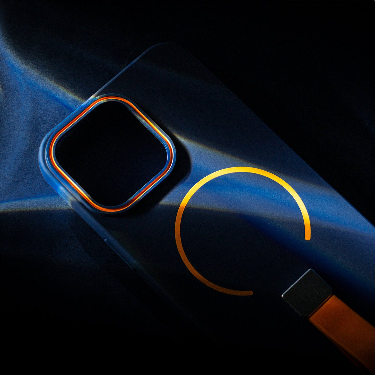 Loop Thin MagSafe vāciņš iPhone 17 6,3", tumši zils