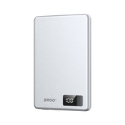 BWOO alumīnija magnētiskā ārējā baterija P75 PD 20W 5000 mAh ar ciparu displeju un USB-C portu, sudraba