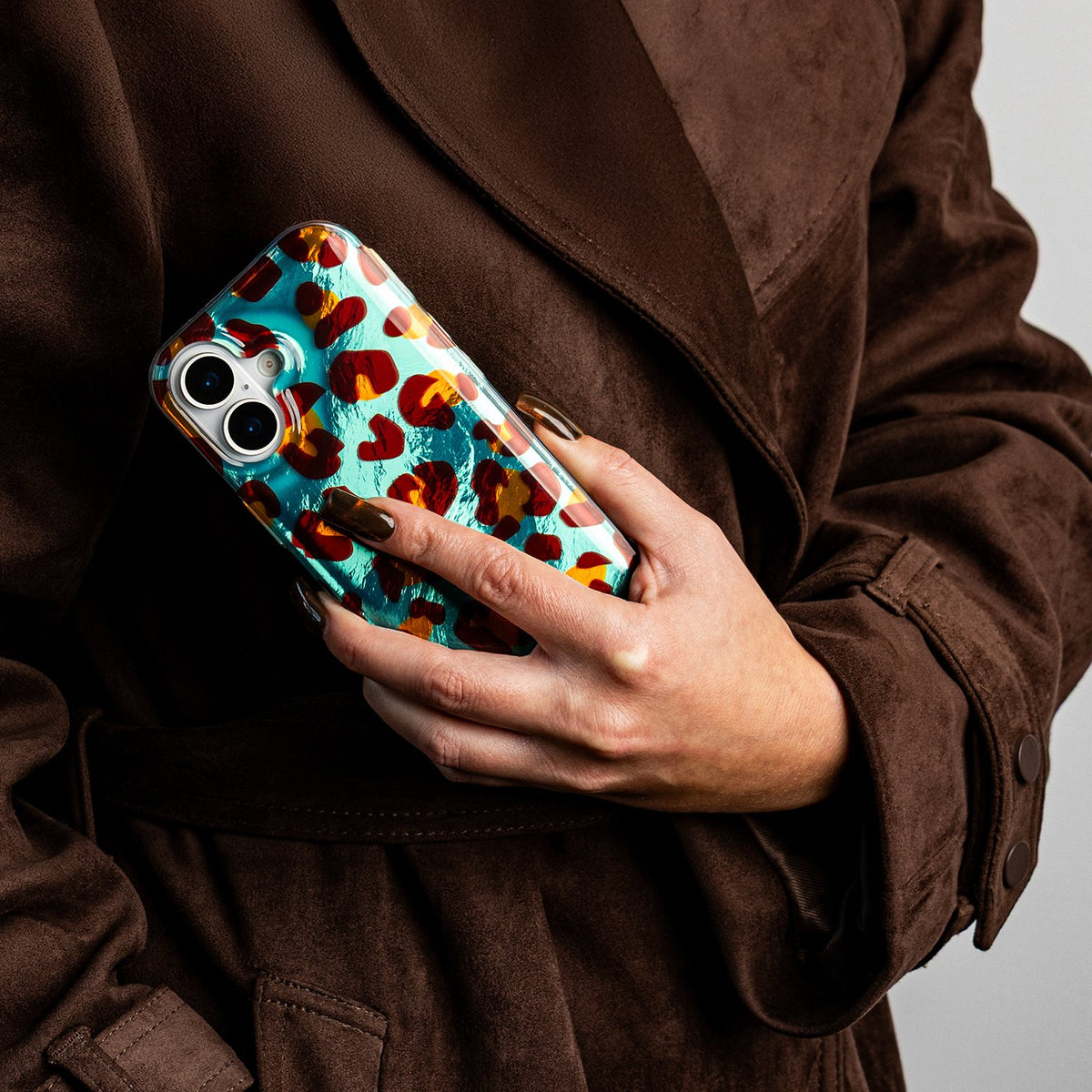 Dzīvnieku apdrukas maciņš iPhone 16 Pro 6,3" Crazy Cheetah