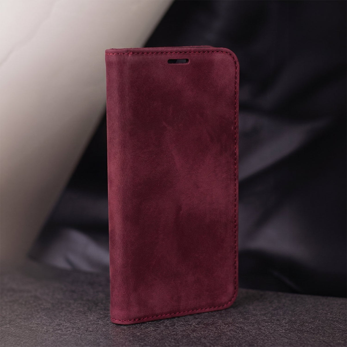 „Smart Suede“ vāciņš Samsung Galaxy S26 Ultra, sarkans