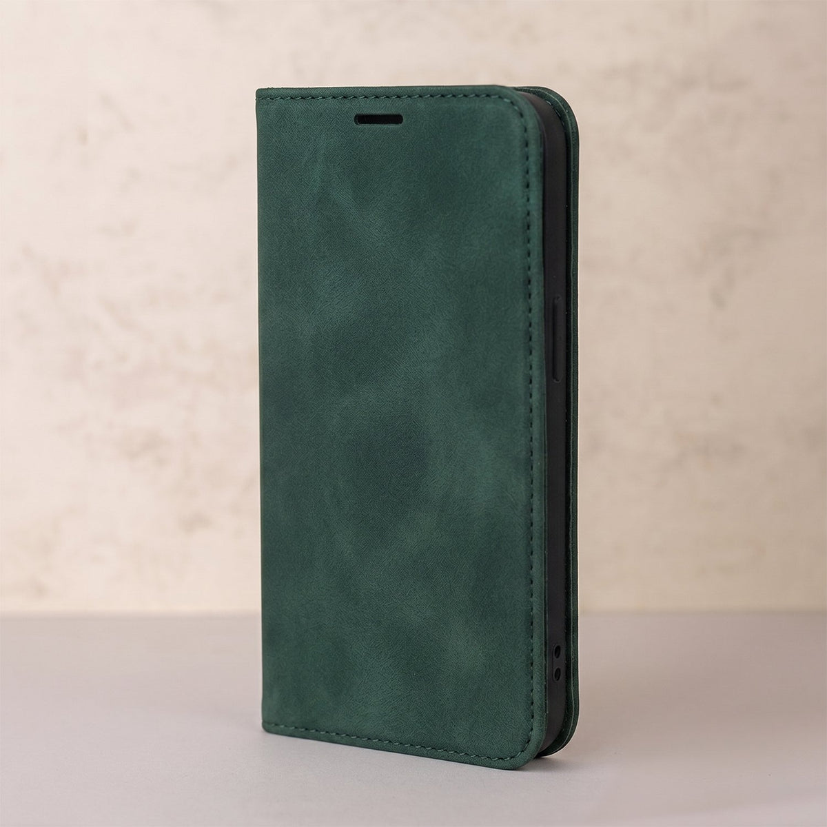 „Smart Suede“ vāciņš iPhone 16e / 17e, zaļš