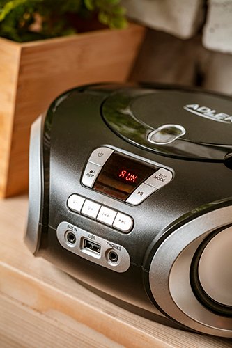 CD-MP3 boombox | USB | FM radio | AUX | Austiņu ligzda