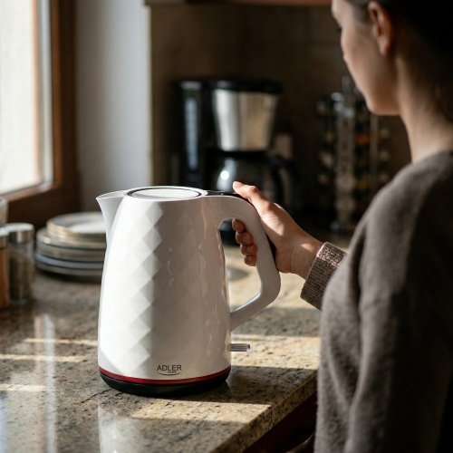 Adler tējkanna plastmasas 1,7 L