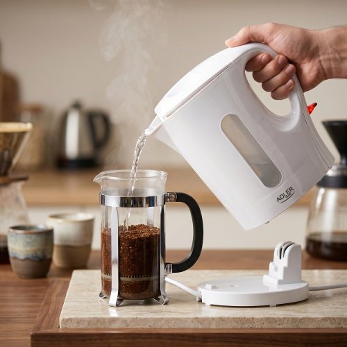 Elektriskais plastmasas tējkannas 1,0 l, 1200 W, ūdens līmeņa rādītājs, automātiskā izslēgšanās, aizsardzība pret vārīšanu bez ūdens, stabila pamatne, balta