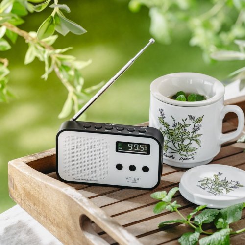 Digitālā radio PLL AM/FM