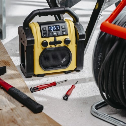 Būvniecības radio ar Bluetooth