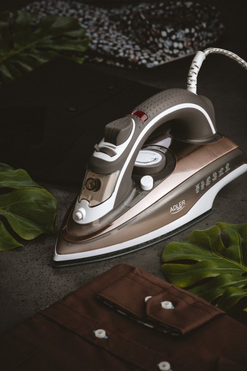 Adler gludeklis keramikas soleplate 3000 W