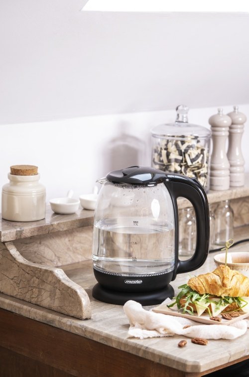 Tējkanna stikla 1,7 L